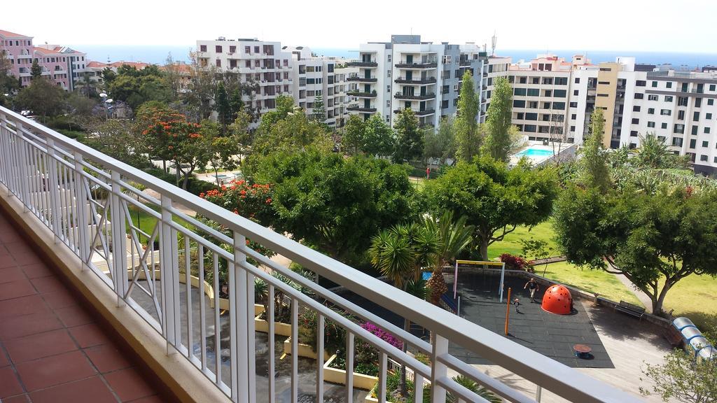 Tulipa View Apartament ฟุงชาล ภายนอก รูปภาพ