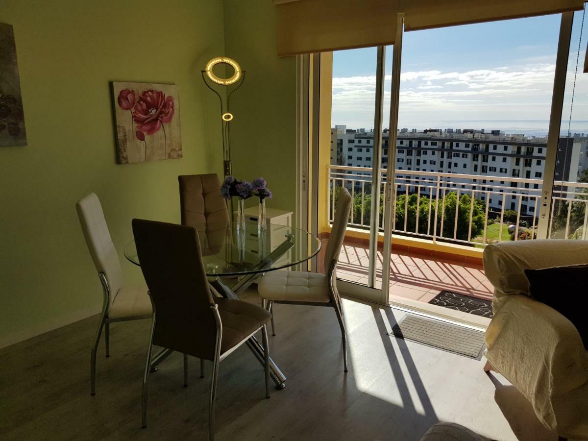 Tulipa View Apartament ฟุงชาล ภายนอก รูปภาพ